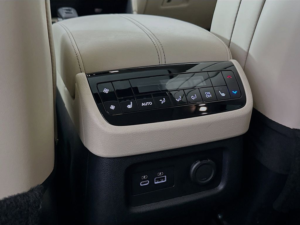 Thumbnail: 2024 INFINITI QX60 - 20