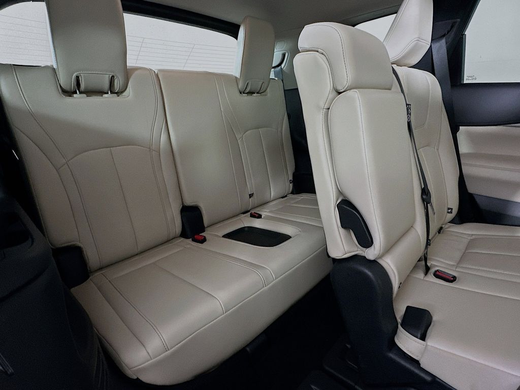 Thumbnail: 2024 INFINITI QX60 - 31