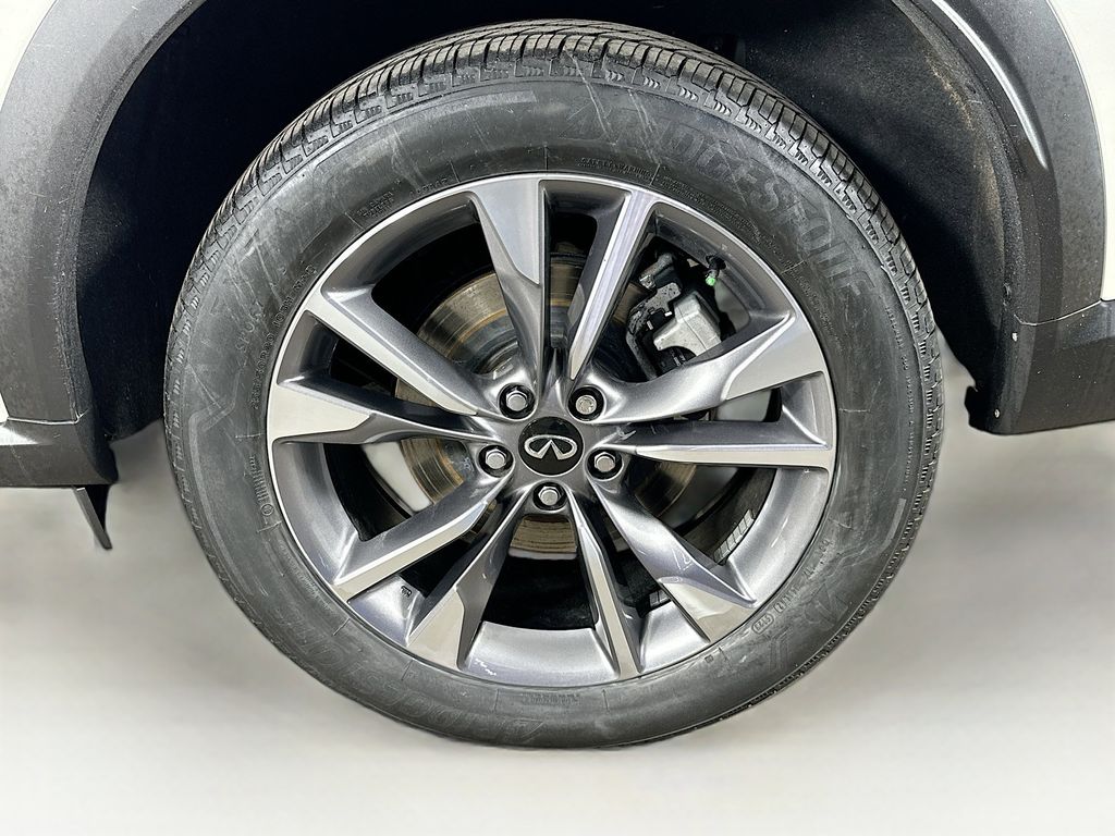 Thumbnail: 2024 INFINITI QX60 - 8