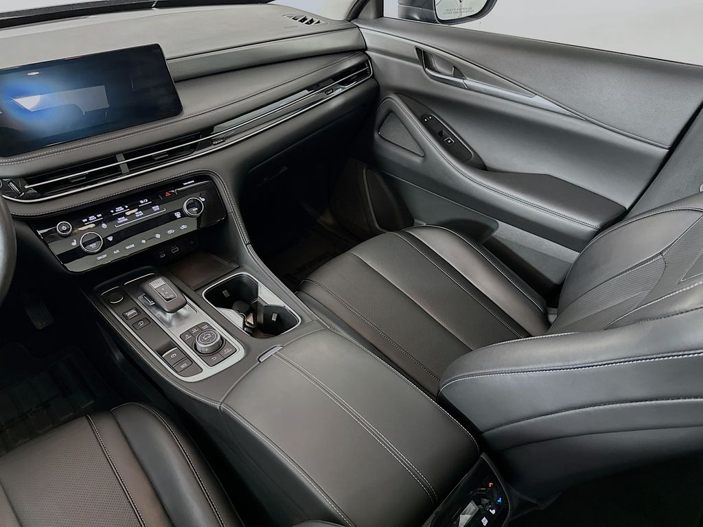 Thumbnail: 2024 INFINITI QX60 - 20