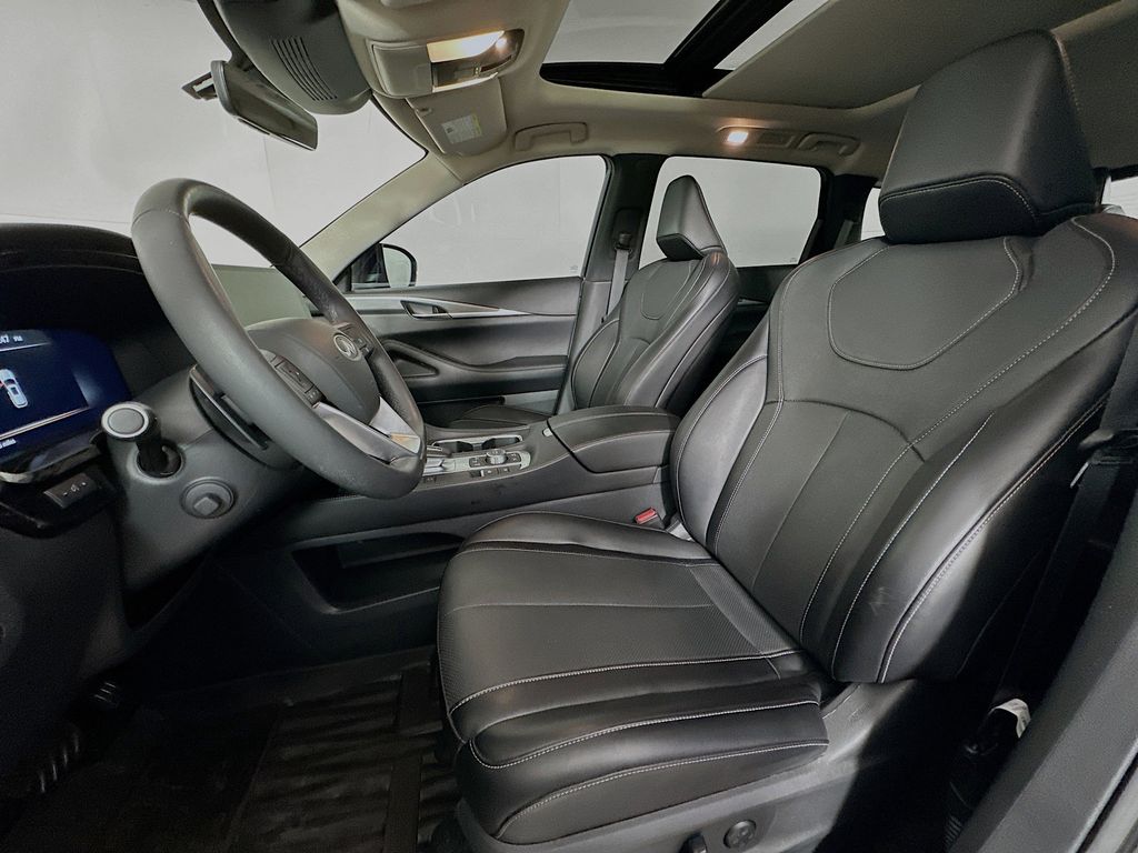 Thumbnail: 2024 INFINITI QX60 - 9