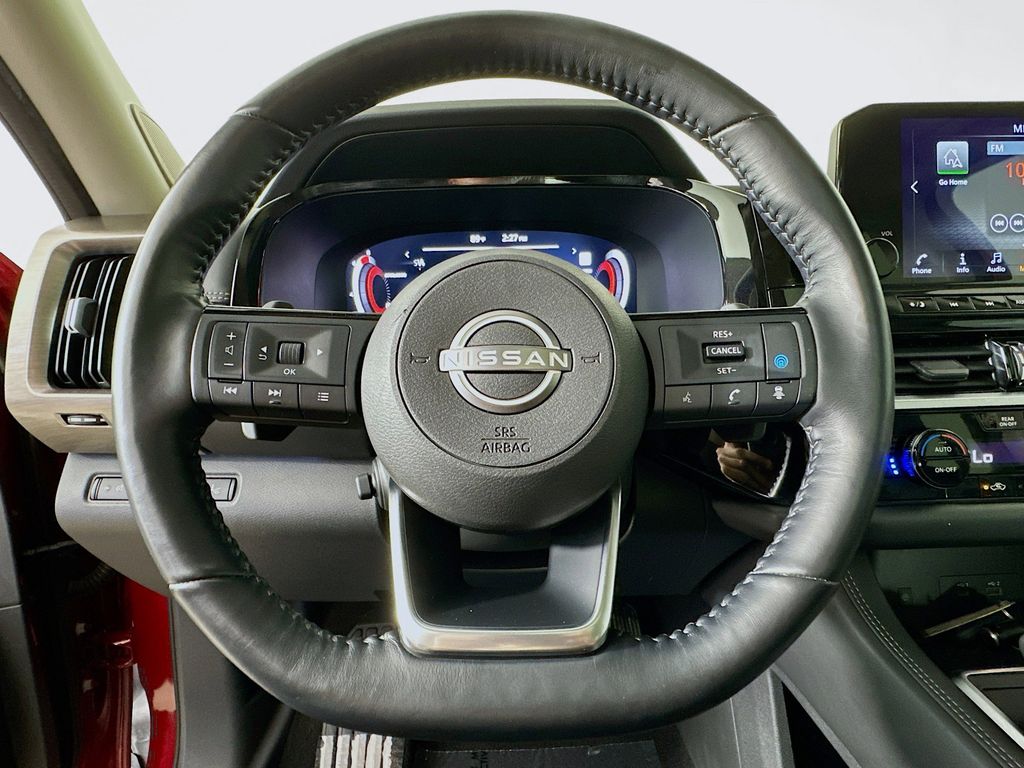 Thumbnail: 2022 Nissan Pathfinder - 14