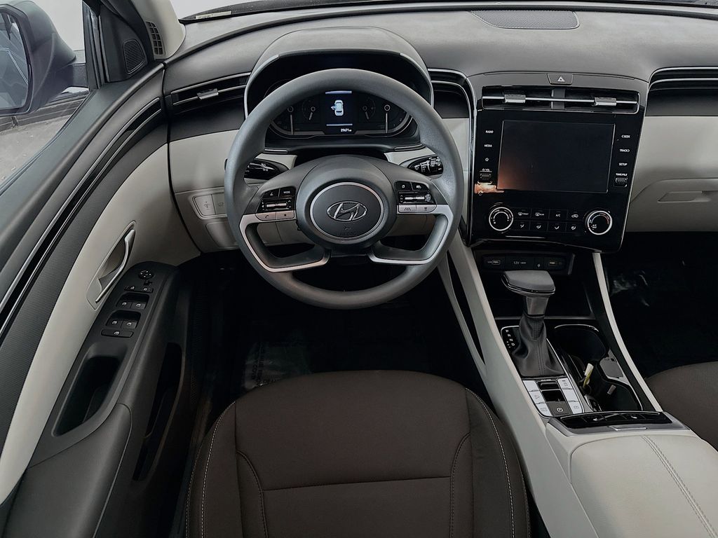 Thumbnail: 2023 Hyundai Tucson - 9