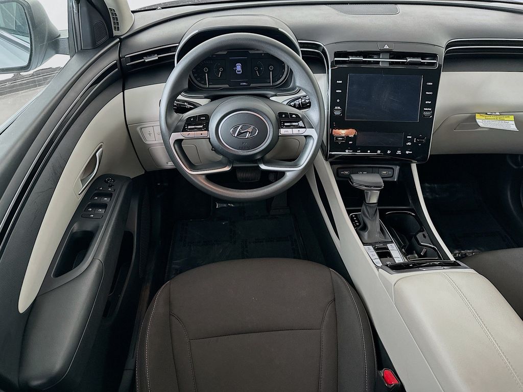 Thumbnail: 2024 Hyundai Tucson - 10