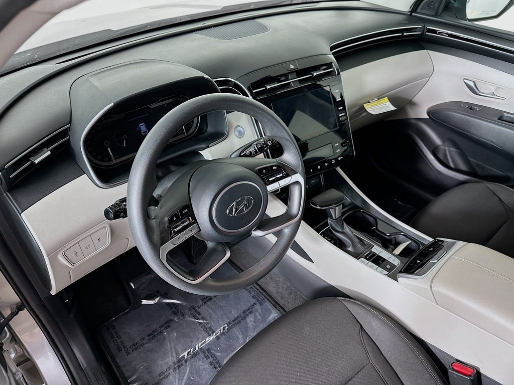 Thumbnail: 2024 Hyundai Tucson - 2