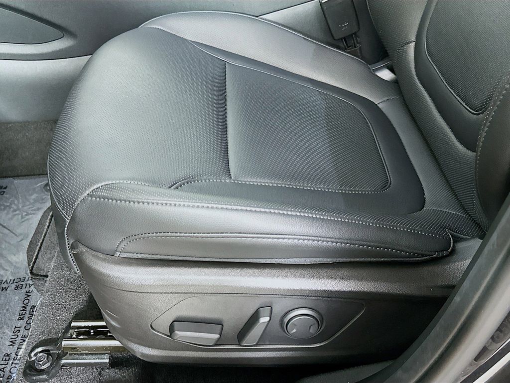 Thumbnail: 2023 Hyundai Tucson - 29