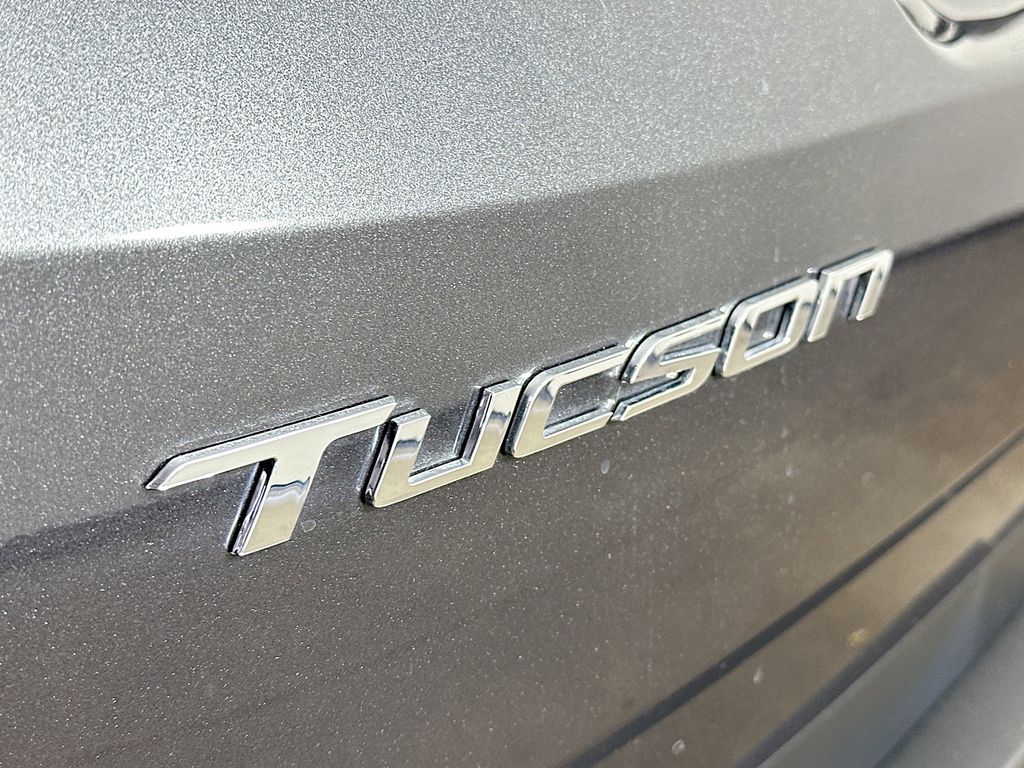 Thumbnail: 2023 Hyundai Tucson - 6