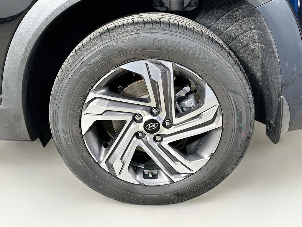 Thumbnail: 2023 Hyundai Santa Fe - 8