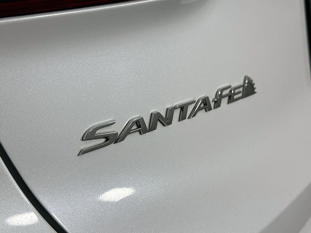 Thumbnail: 2022 Hyundai Santa Fe - 7