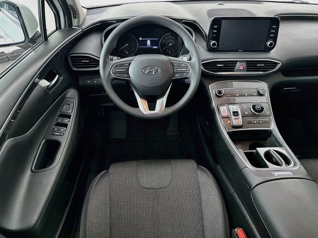 Thumbnail: 2022 Hyundai Santa Fe - 10