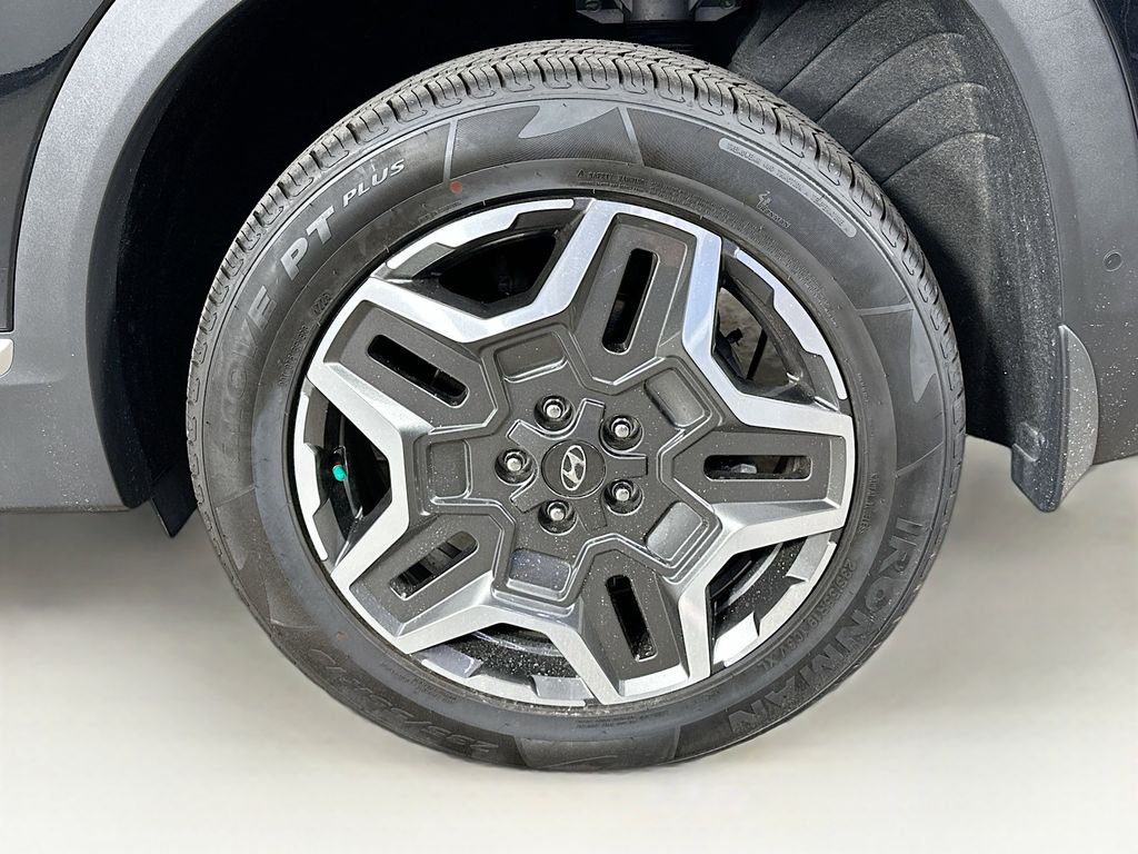 Thumbnail: 2022 Hyundai Santa Fe - 8