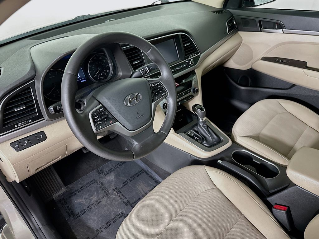 Thumbnail: 2018 Hyundai Elantra - 2