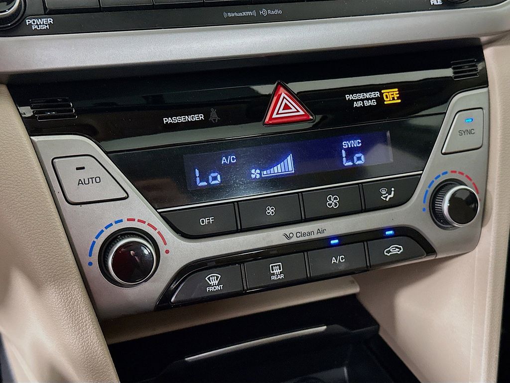 Thumbnail: 2018 Hyundai Elantra - 22