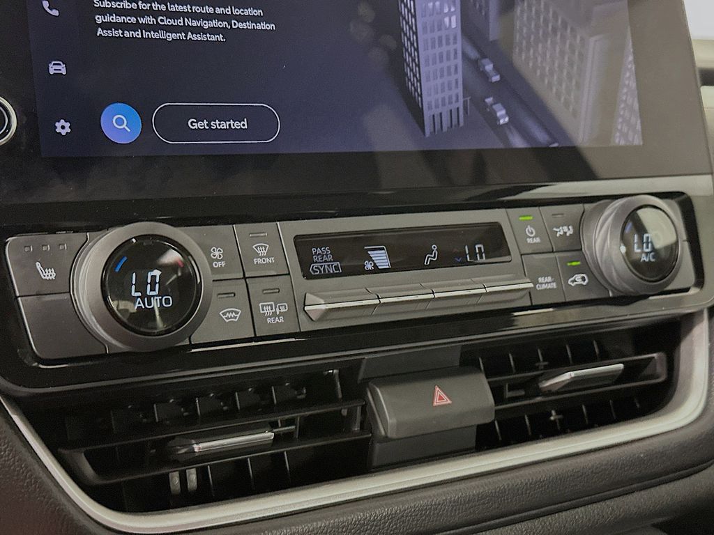 Thumbnail: 2024 Toyota Grand Highlander - 23
