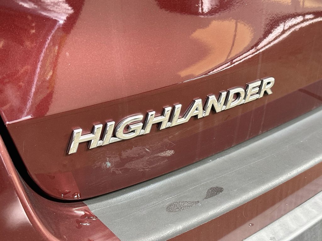 Thumbnail: 2018 Toyota Highlander - 7