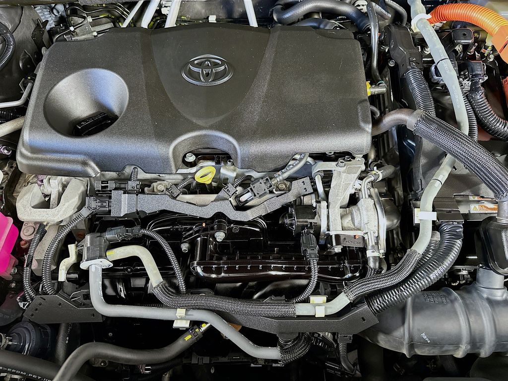 Thumbnail: 2021 Toyota Highlander - 9