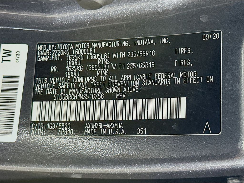 Thumbnail: 2021 Toyota Highlander - 21