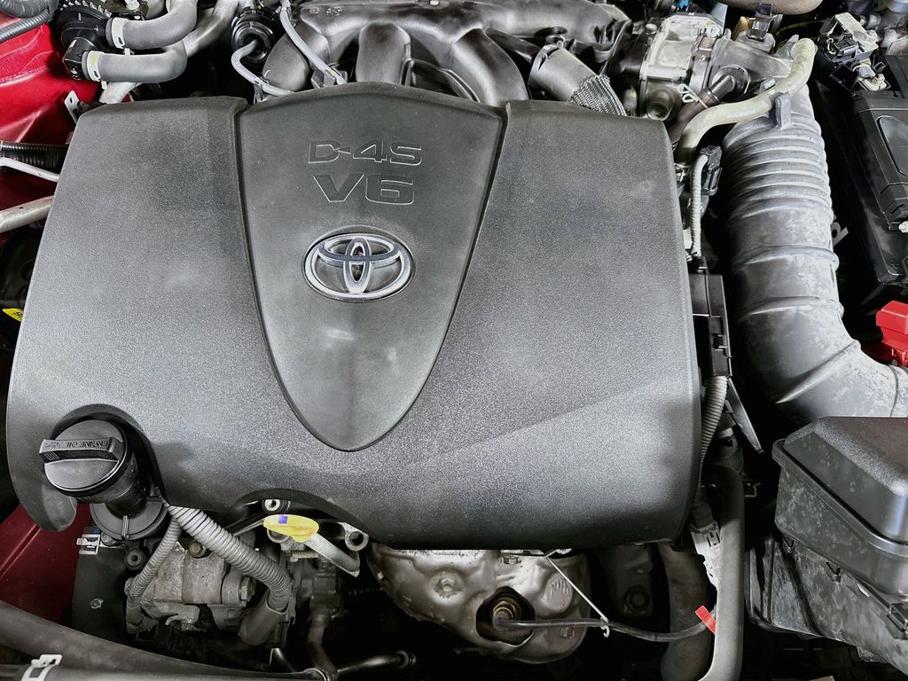 Thumbnail: 2020 Toyota Highlander - 9