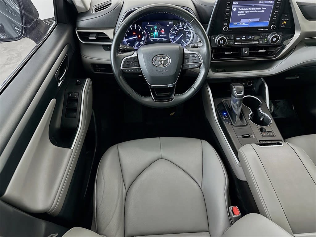 2021 Toyota Highlander XLE 10