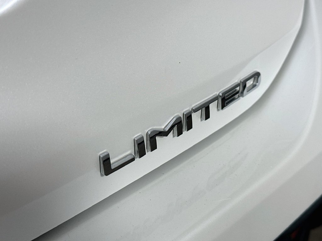 Thumbnail: 2021 Toyota Highlander - 7