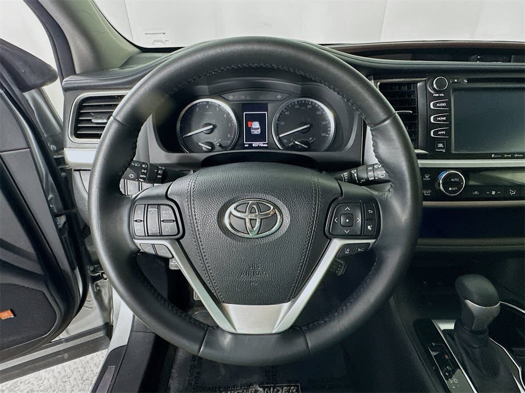 2018 Toyota Highlander Limited 15