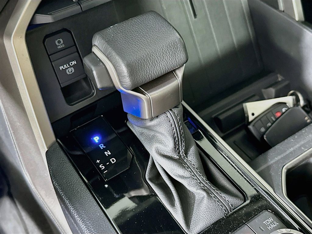 Thumbnail: 2024 Toyota Tundra - 23