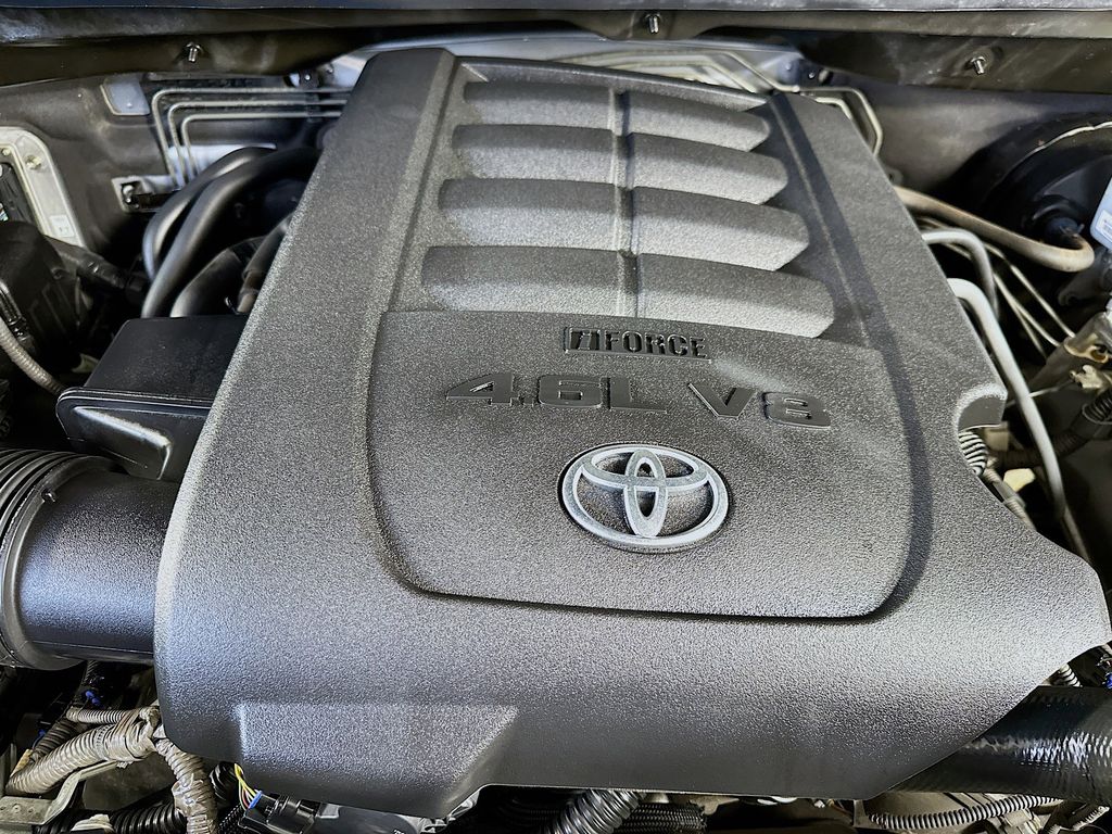 Thumbnail: 2014 Toyota Tundra - 9