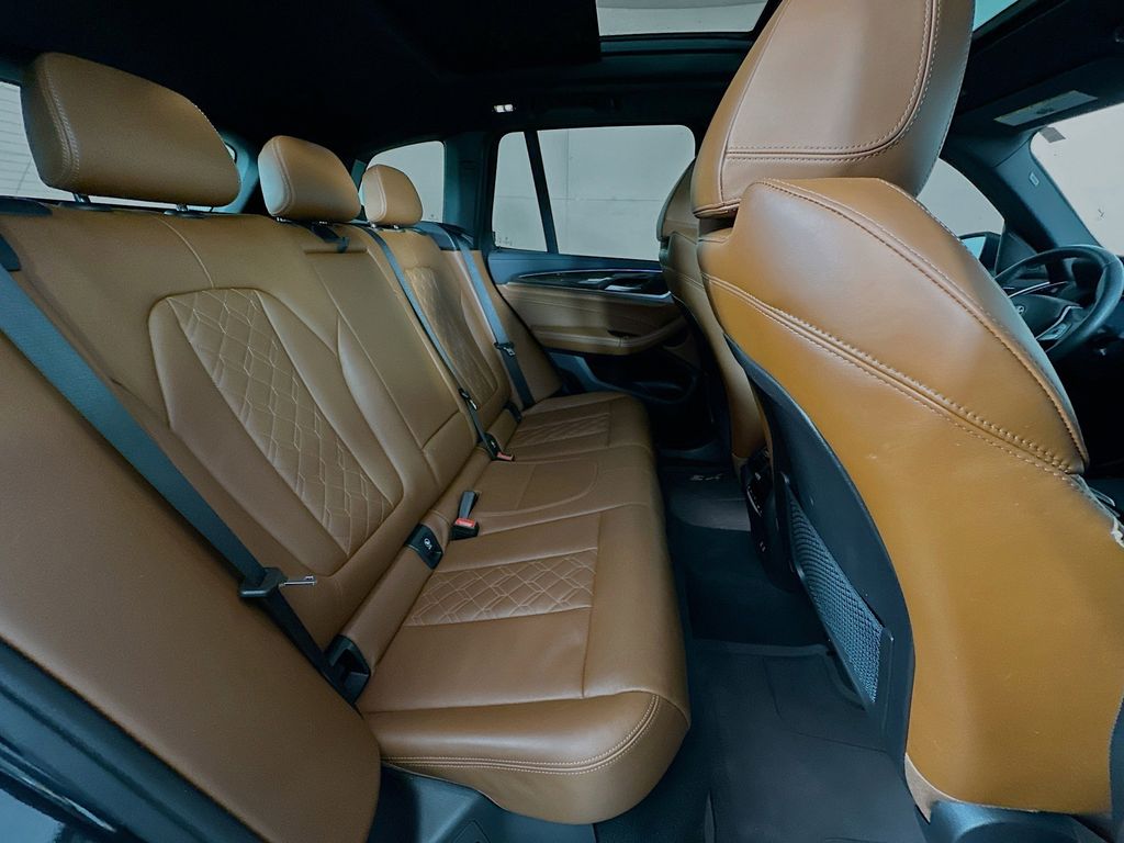 Thumbnail: 2022 BMW X3 - 33
