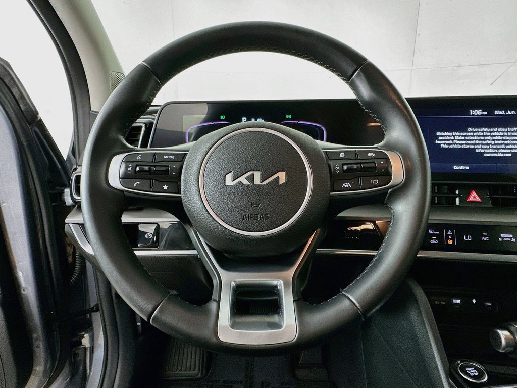 Thumbnail: 2023 Kia Sportage - 15