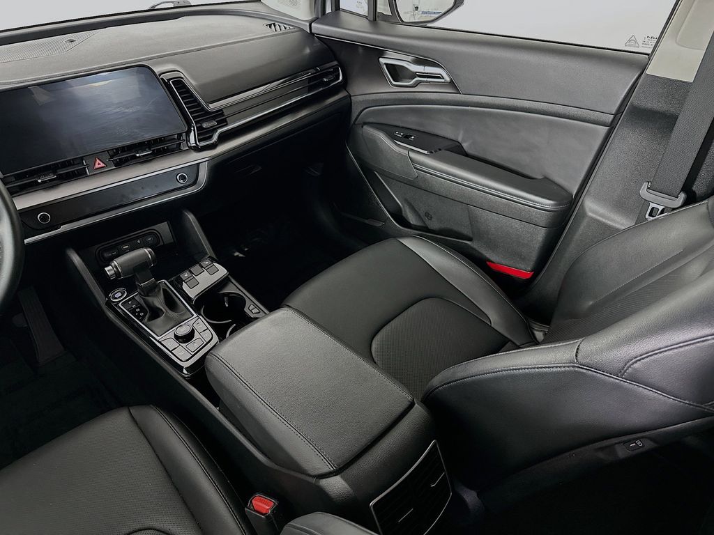 Thumbnail: 2023 Kia Sportage - 10