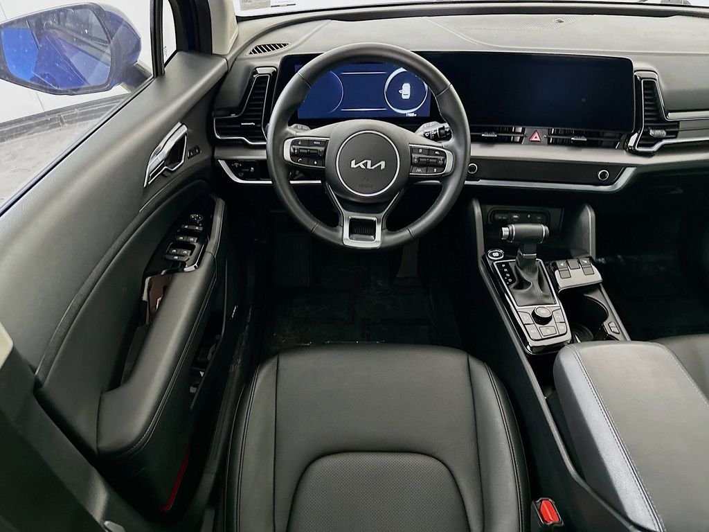 Thumbnail: 2025 Kia Sportage - 10