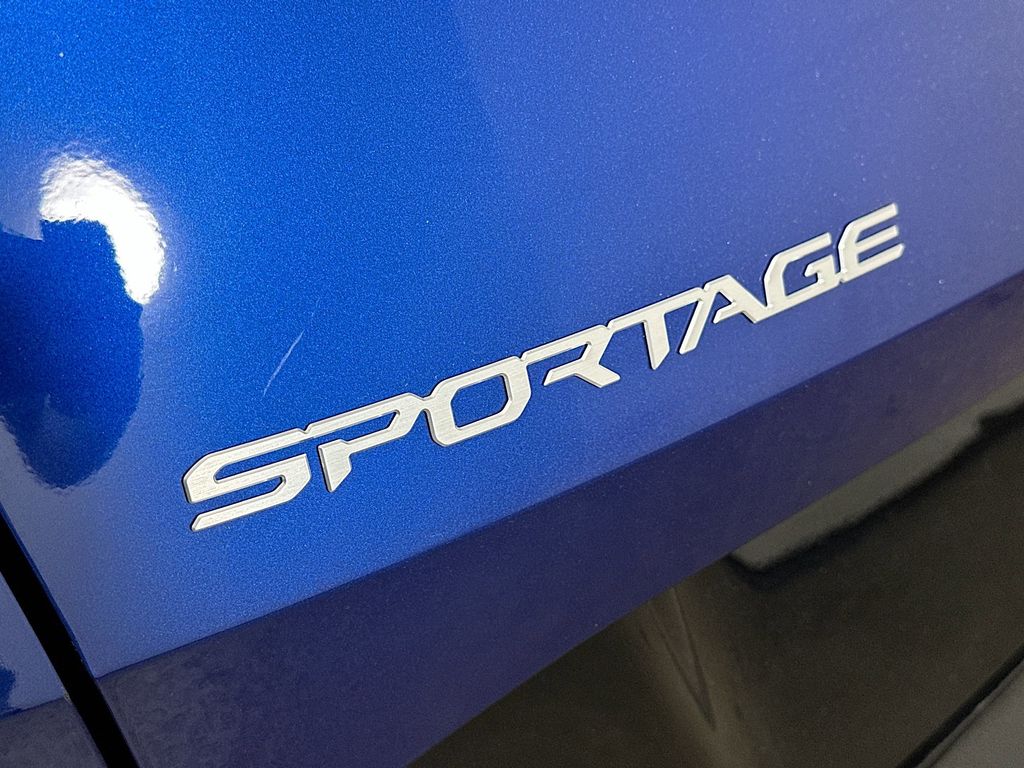 Thumbnail: 2025 Kia Sportage - 7