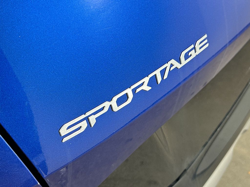 Thumbnail: 2025 Kia Sportage - 6