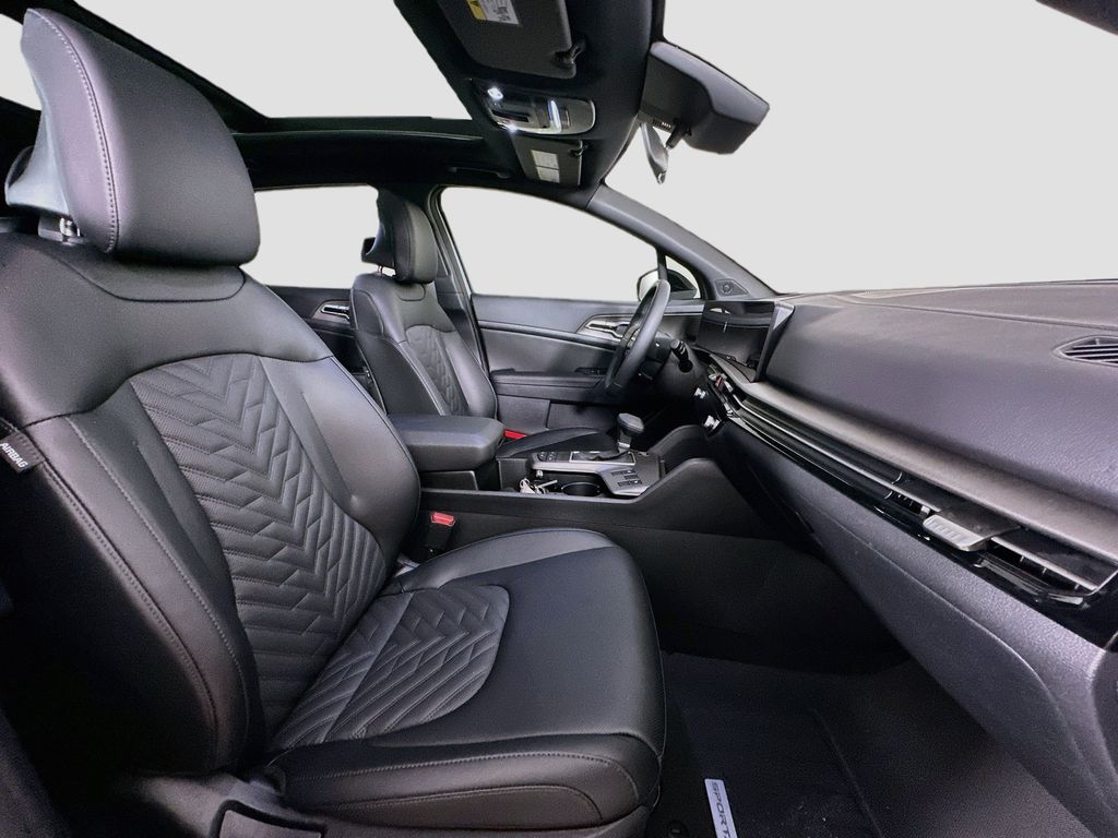 Thumbnail: 2026 Kia Sportage - 12