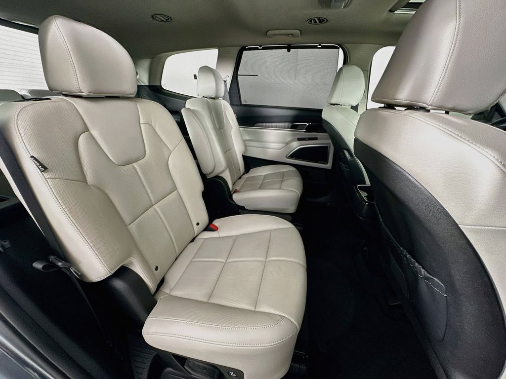 Thumbnail: 2024 Kia Telluride - 35