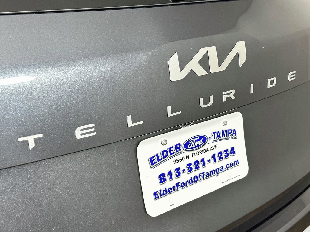 Thumbnail: 2024 Kia Telluride - 7