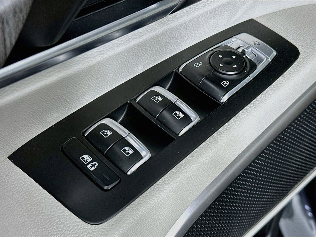Thumbnail: 2024 Kia Telluride - 31