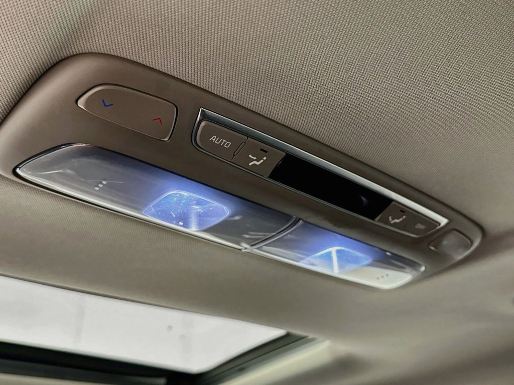 Thumbnail: 2024 Kia Telluride - 21