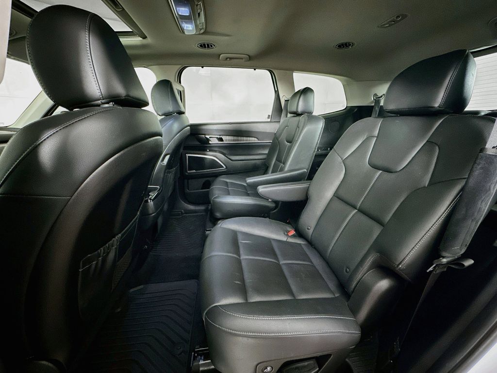Thumbnail: 2024 Kia Telluride - 12