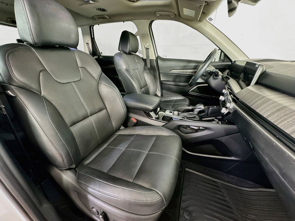 Thumbnail: 2024 Kia Telluride - 11