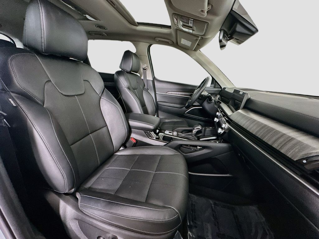 Thumbnail: 2025 Kia Telluride - 11