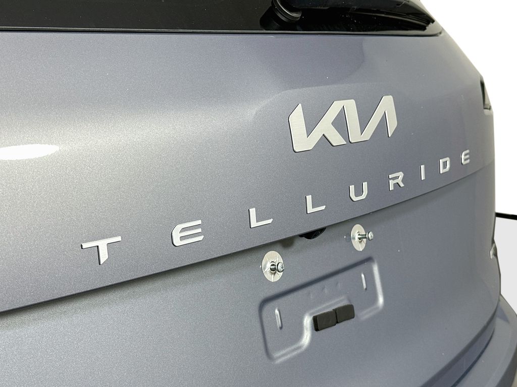 Thumbnail: 2025 Kia Telluride - 21
