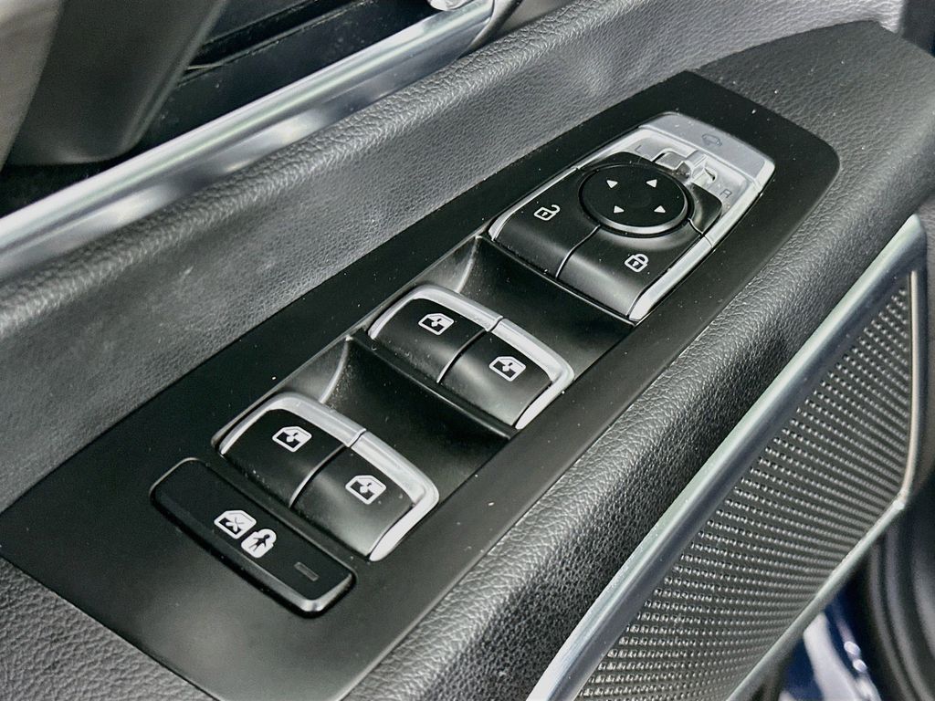 Thumbnail: 2023 Kia Telluride - 30