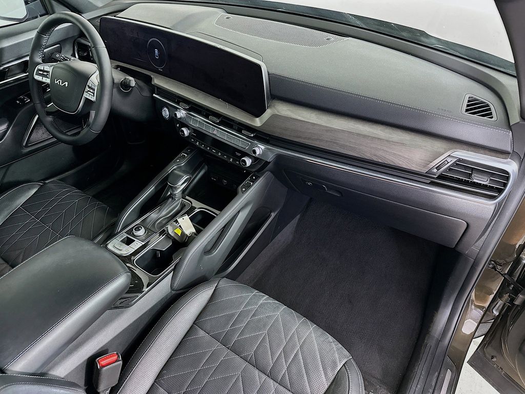 Thumbnail: 2023 Kia Telluride - 35