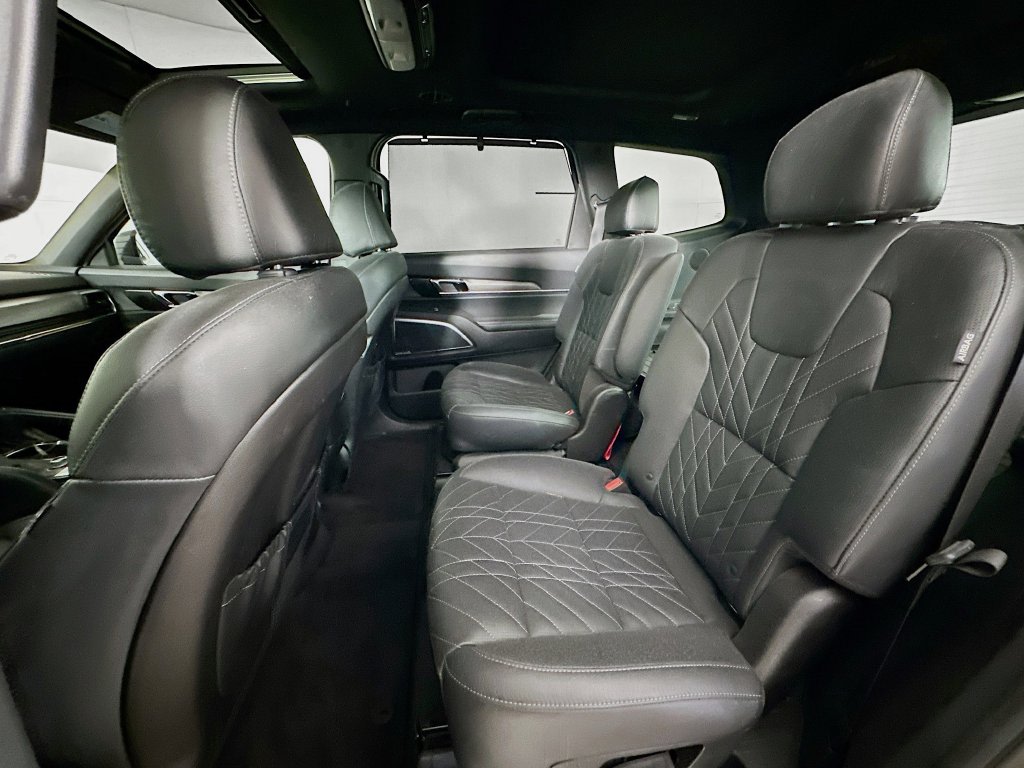 Thumbnail: 2023 Kia Telluride - 13