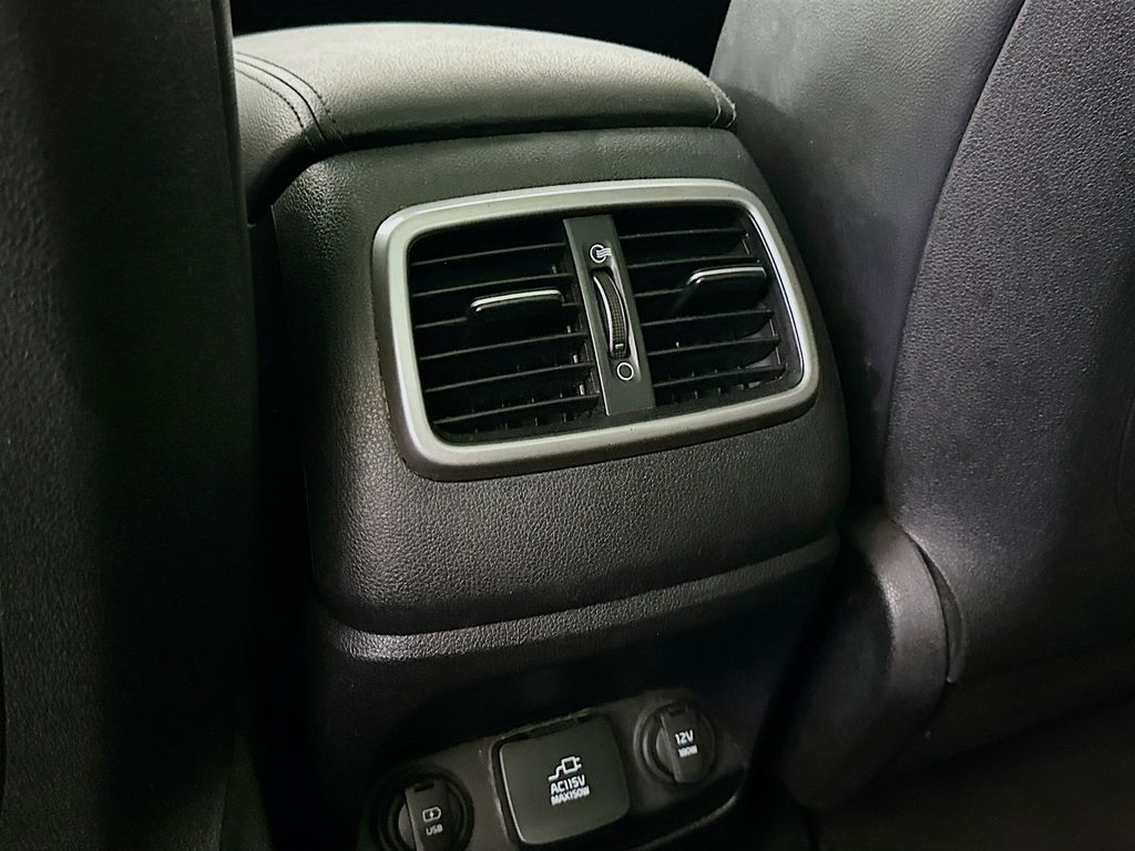 Thumbnail: 2019 Kia Sorento - 22