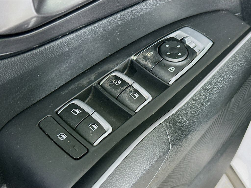 Thumbnail: 2021 Kia Sorento - 29