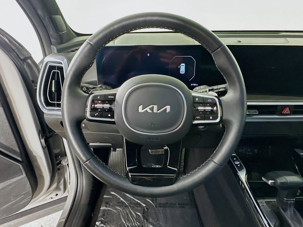Thumbnail: 2025 Kia Sorento - 15