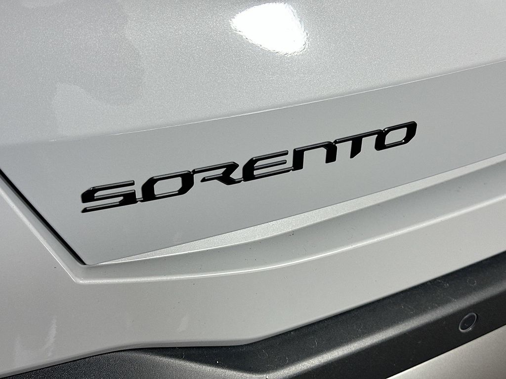 Thumbnail: 2025 Kia Sorento - 7
