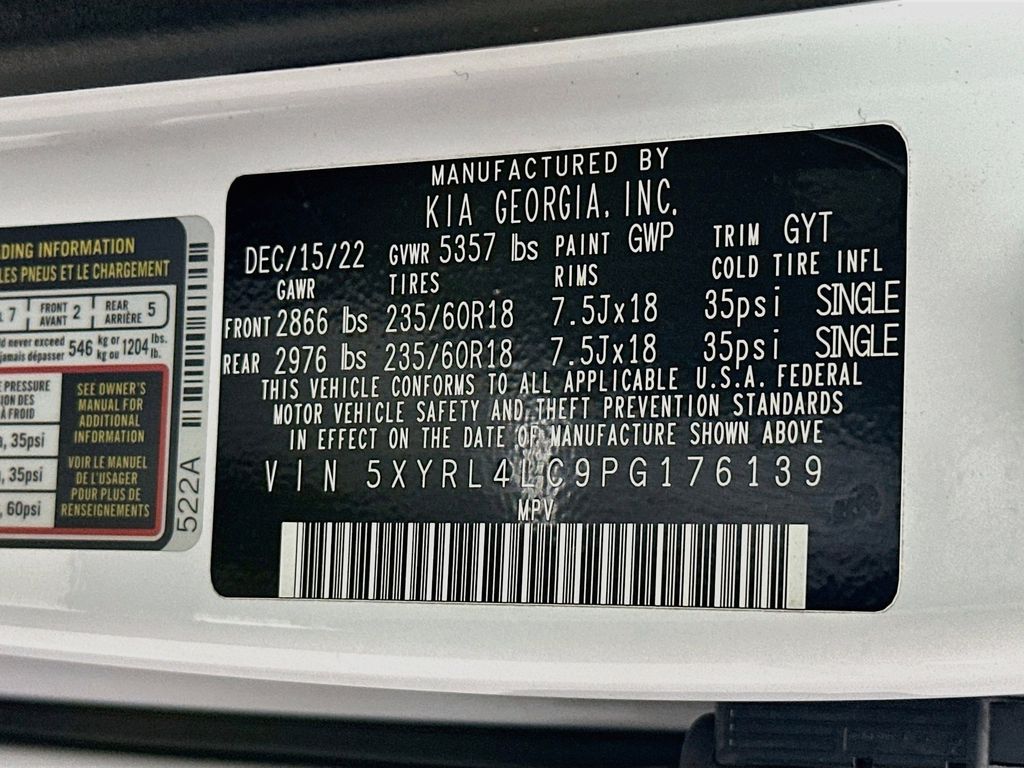 Thumbnail: 2023 Kia Sorento - 21